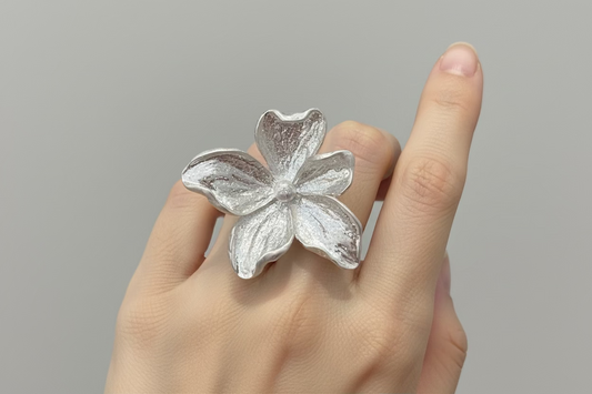 Anello Fiore Essenza argento