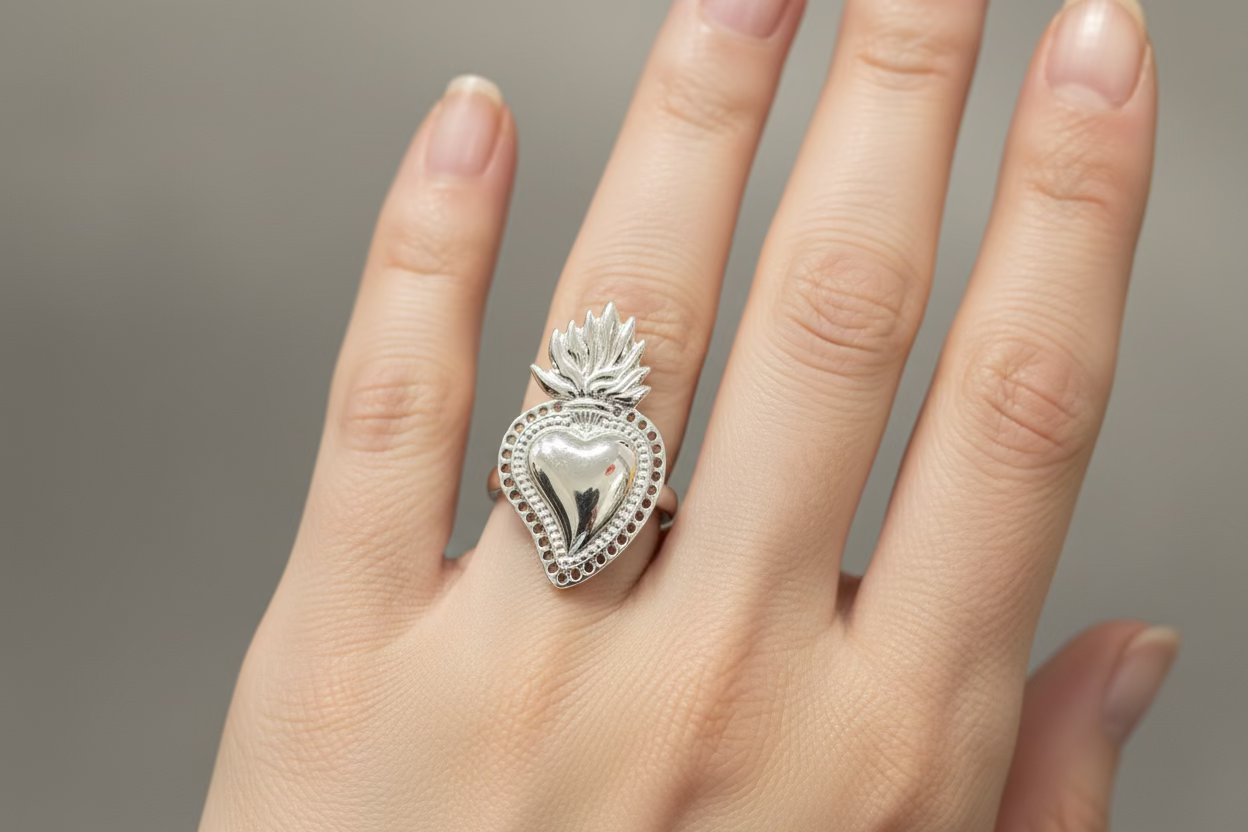 Anello Cuore sacro