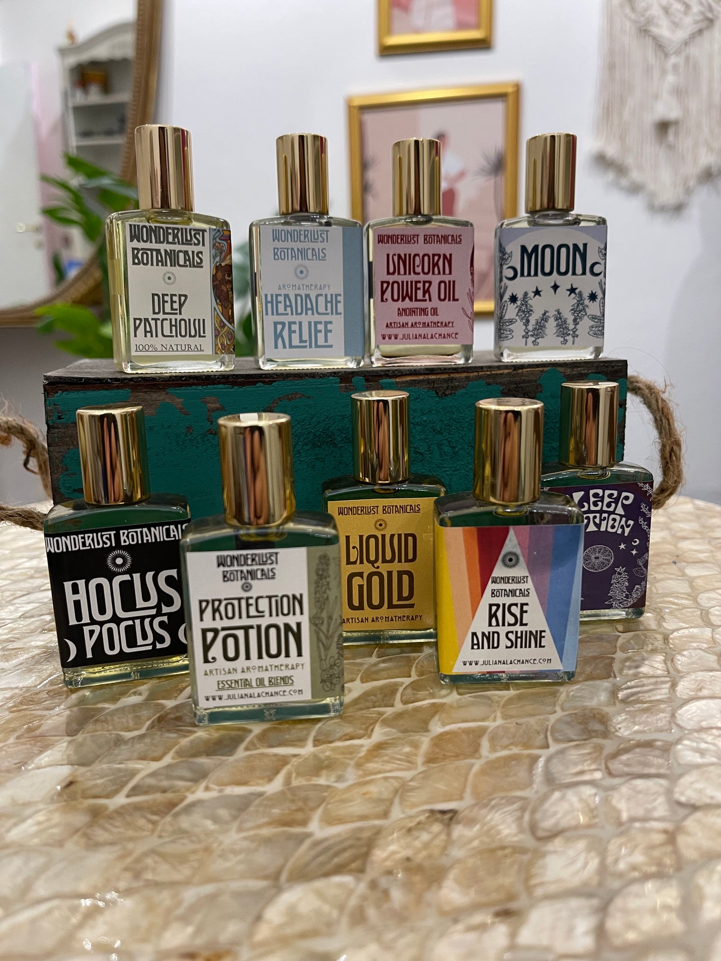 MOON - Linea "Magical scented oils"